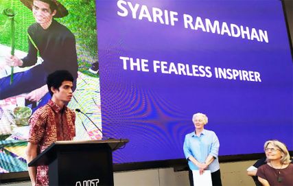 Young leader creates association for disabled students in Indonesia
