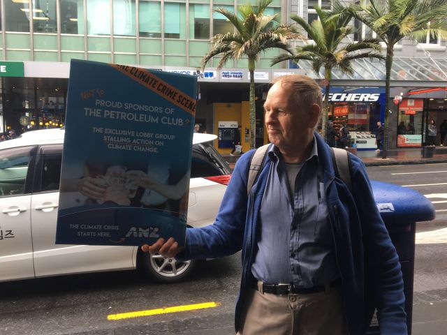ANZ slammed for fossil fuel sponsorship 