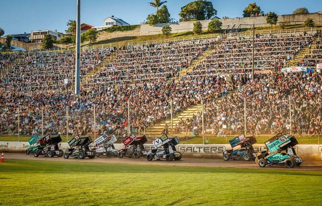 Supporters hope new council will save Western Springs Speedway
