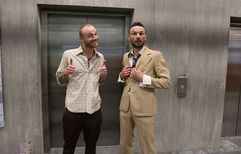Jono and Ben's elevator ride with a twist