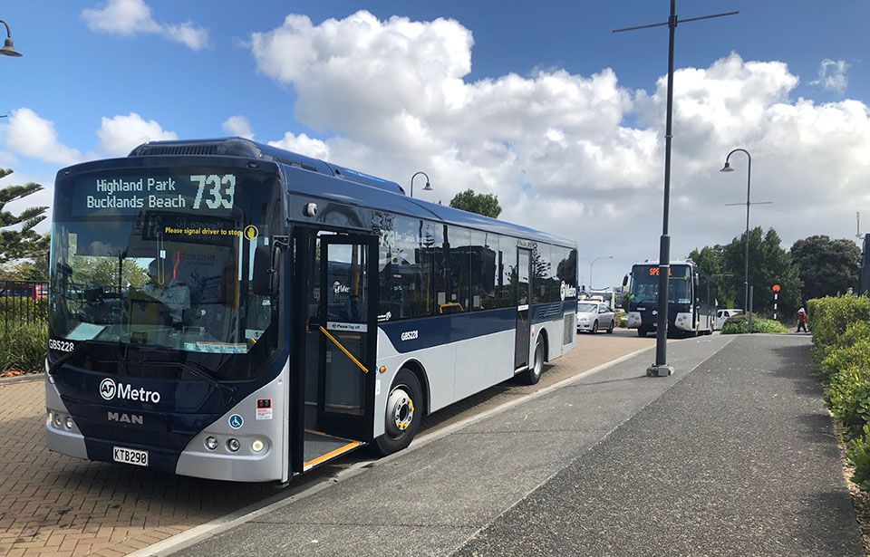 Student's petition leads revolt at East Auckland bus changes