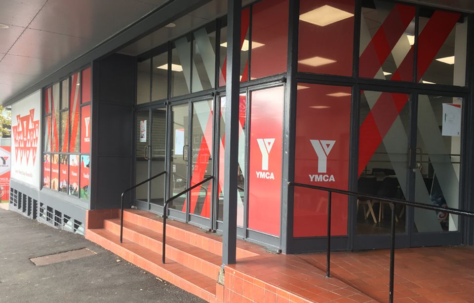 YMCA offering free hot showers to storm victims