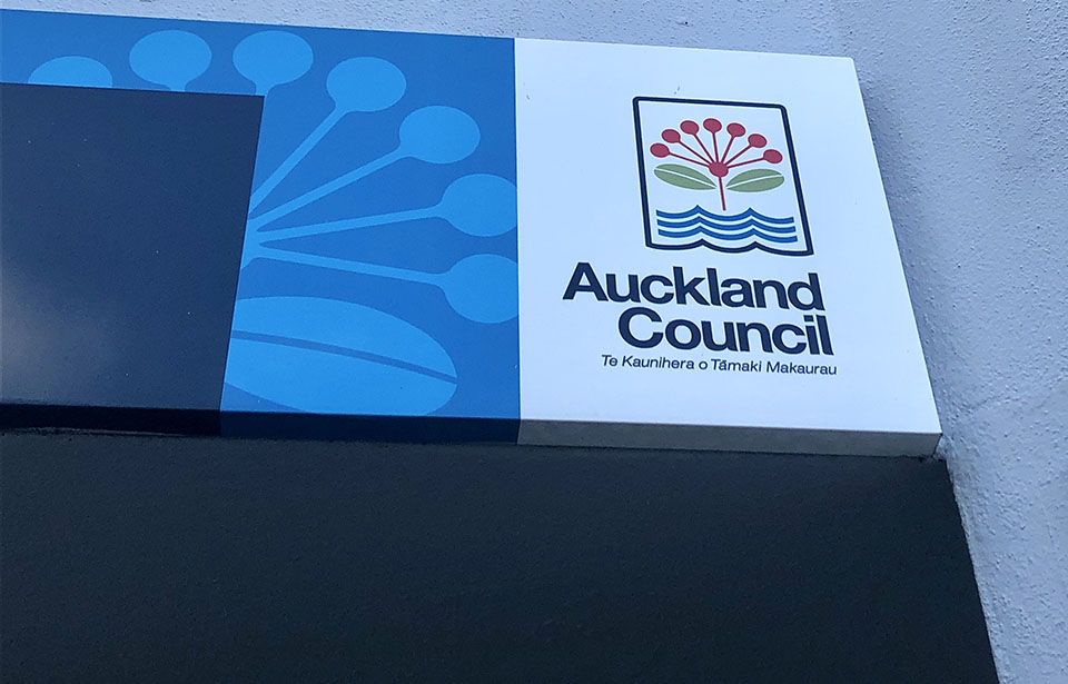 Auckland Council's living wage to rise, and also go to cleaners 